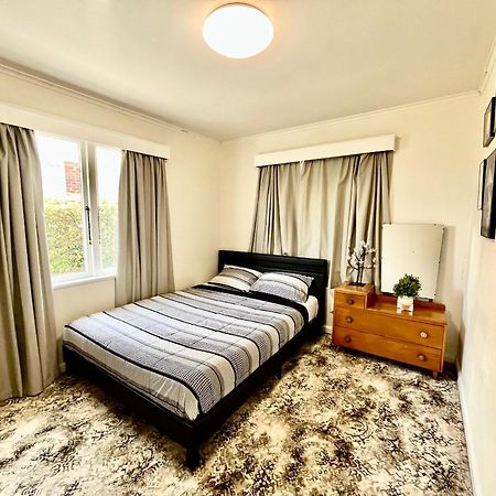 Private Rooms In Central Оукланд Екстериор снимка